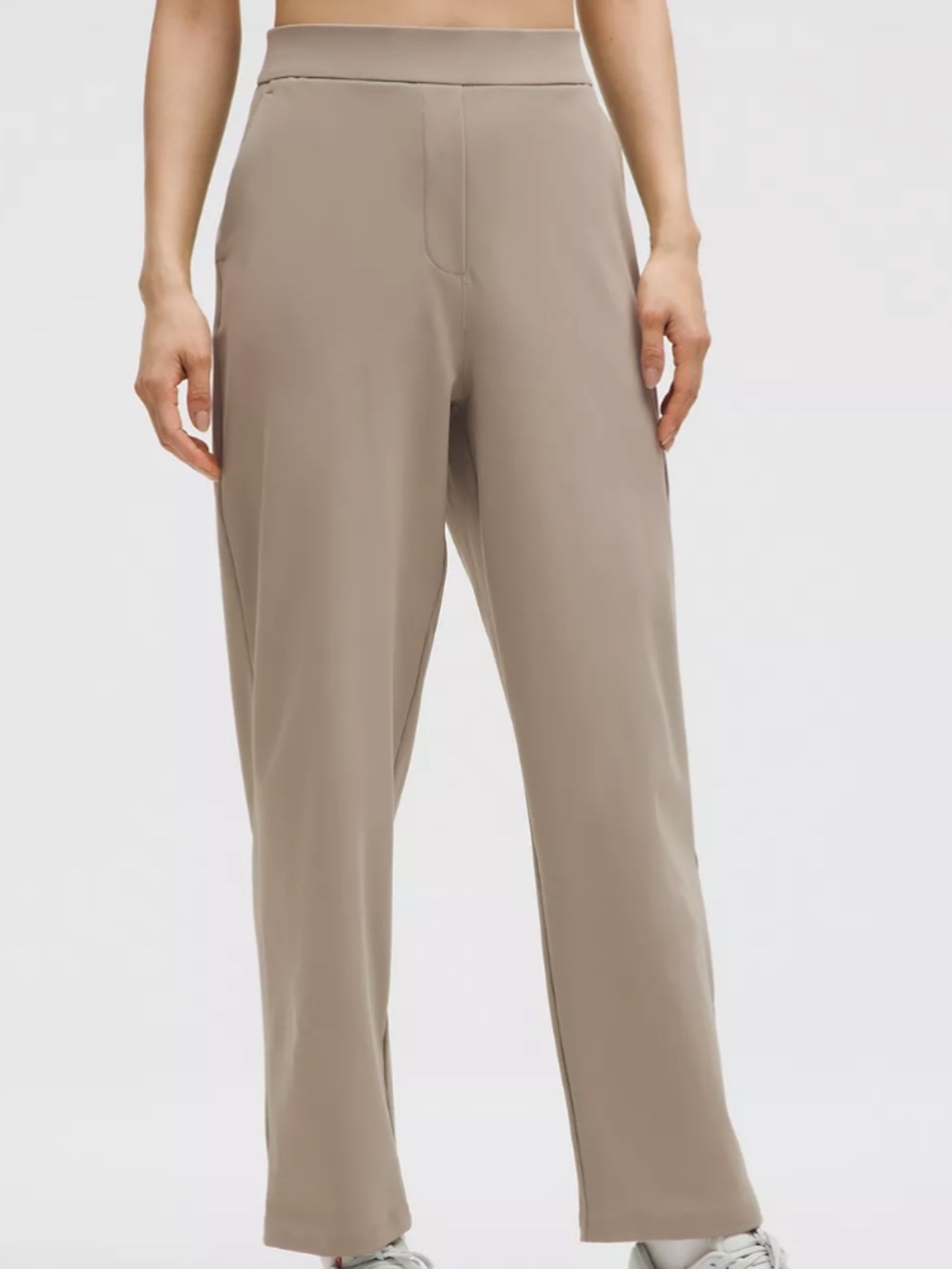Lululemon Daydrift High-Rise Tapered Trouser Short